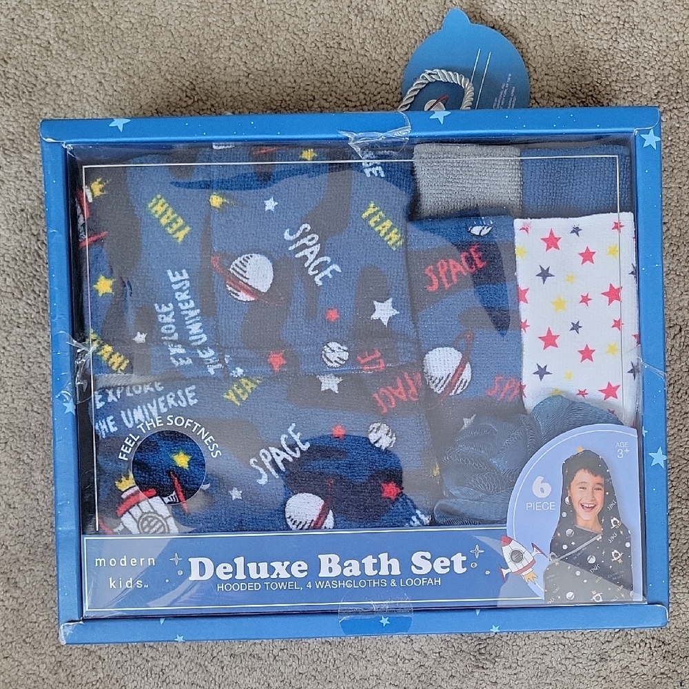 6 Piece Space Themed Bath Towel Set